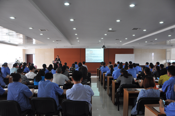 集團(tuán)公司組織開(kāi)展發(fā)票相關(guān)通用知識(shí)專(zhuān)題培訓(xùn)